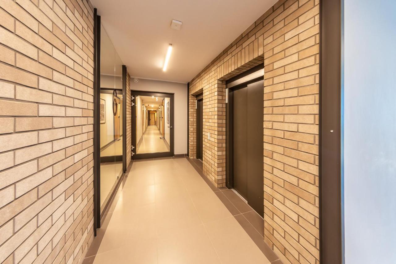 Apartamenty W Gdansku - Zajezdnia Wrzeszcz, Grudziadzka 4B Exterior foto